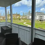 2p Avec Balcon, Proche Et Centre | Parking | Wifi | 4 Pers | - Fr-1-487-365 Apartment