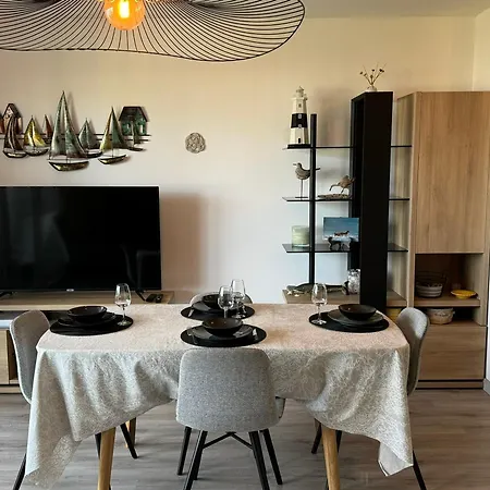 Proche Plage, Parking - 4 Pers. - Fr-1-487-365 * Cabourg