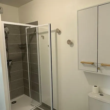 2p Avec Balcon, Proche Et Centre | Parking | Wifi | 4 Pers | - Fr-1-487-365