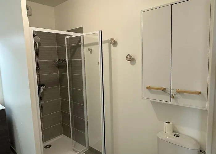 2p Avec Balcon, Proche Et Centre | Parking | Wifi | 4 Pers | - Fr-1-487-365